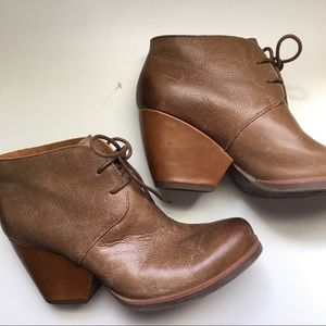 Korks leather lace up ankle booties